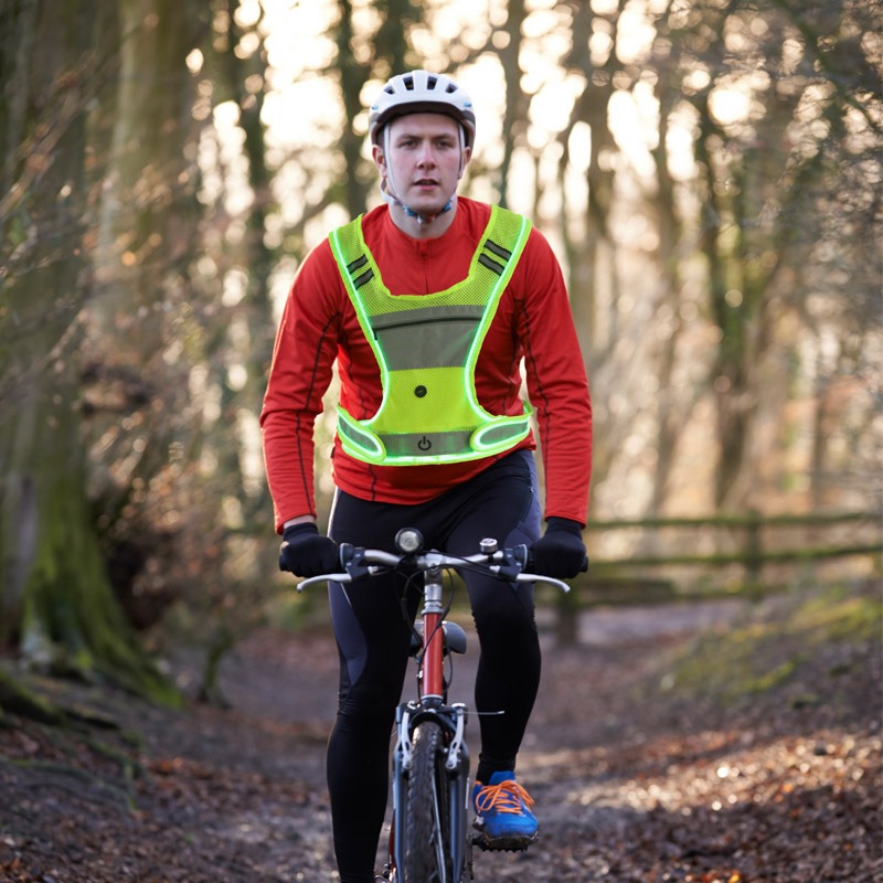Спортивная одежда со светодиод – обзор и цена Cycling Visibility Gear